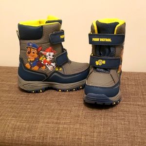 Paw Patrol Light Up Snow boots sz 10